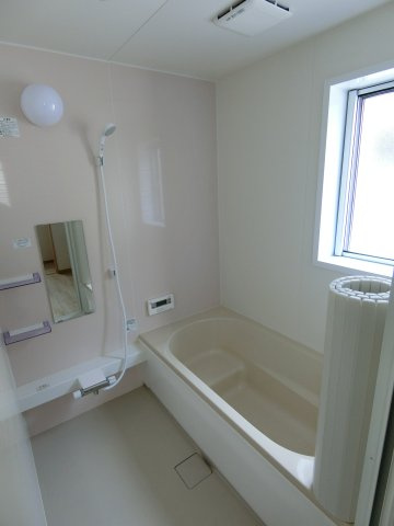 彦名町大西貸家の浴室