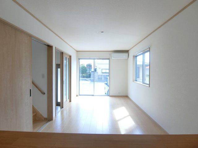 彦名町大西貸家の居間・リビング