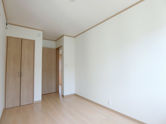 彦名町大西貸家の洋室