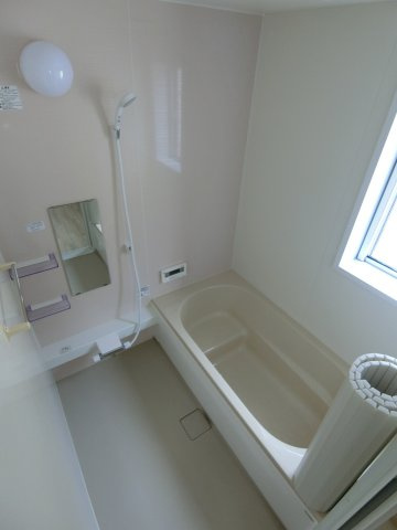 彦名町大西貸家の浴室