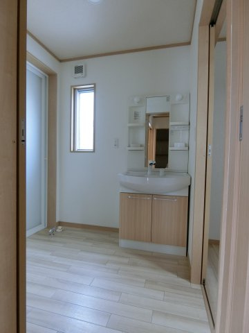 彦名町大西貸家の洗面所