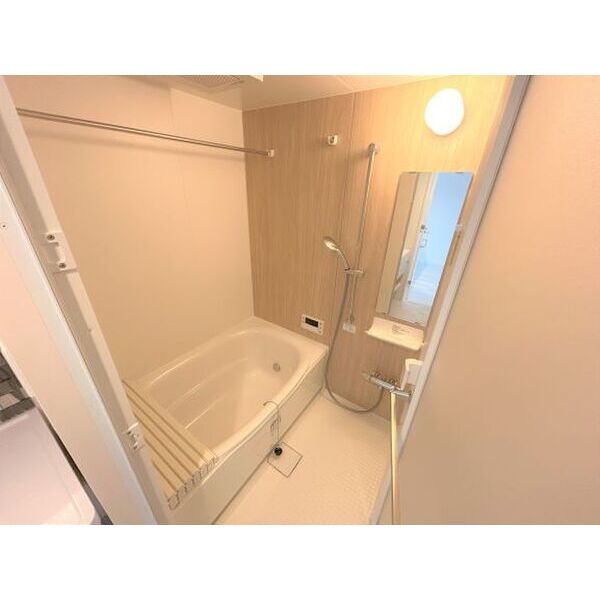 セレニテフラン新大阪の浴室