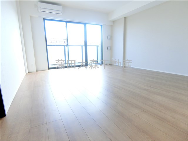 CREAL premier西馬込の居間・リビング