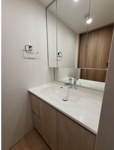 【独立洗面台】