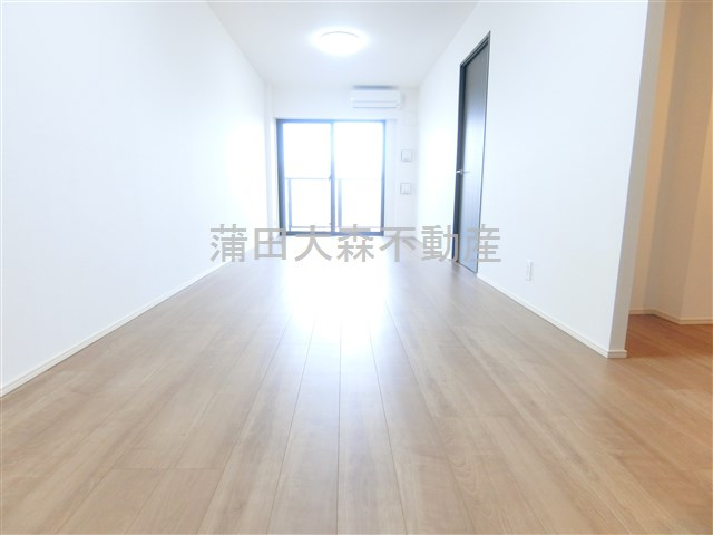 CREAL premier西馬込の居間・リビング