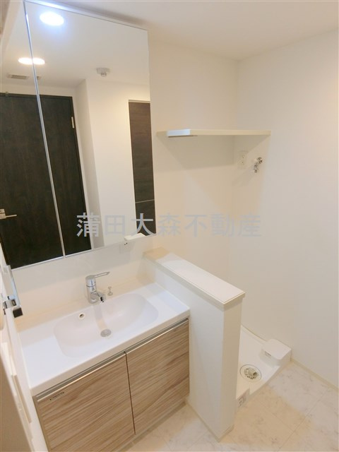 CREAL premier西馬込の洗面所|洗面脱衣所　独立洗面台　室内洗濯機置き場