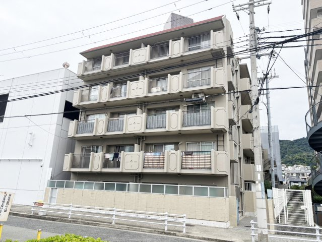 甲南メゾン本山の外観