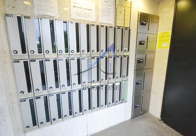 パレ・ホームズ大岡山のその他共用部分|集合ポストです。