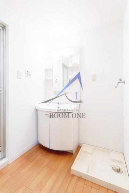 パレ・ホームズ大岡山の洗面所|独立洗面台です。