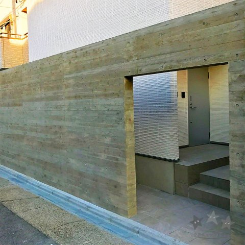 コレクション御器所のエントランス|落ち着いたエントランスです