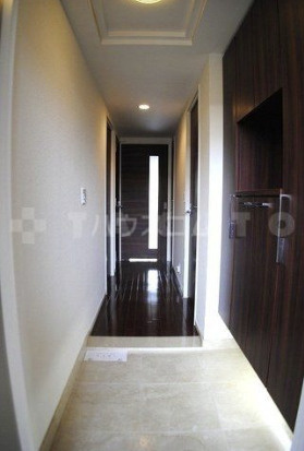 レジディア千里万博公園の玄関