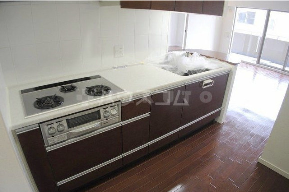 レジディア千里万博公園のキッチン