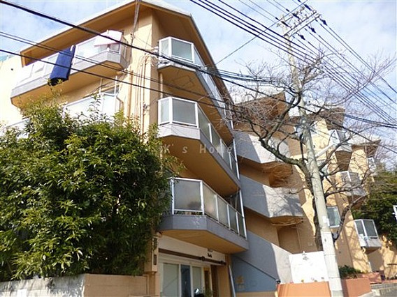 ラムール籠池の外観