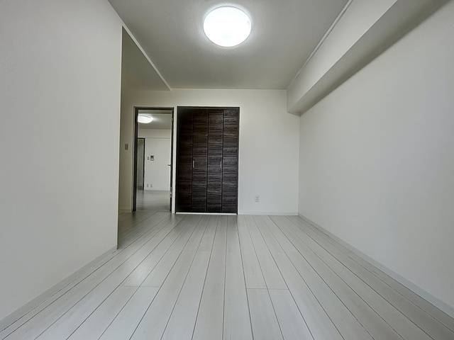 ラムール籠池の居間・リビング