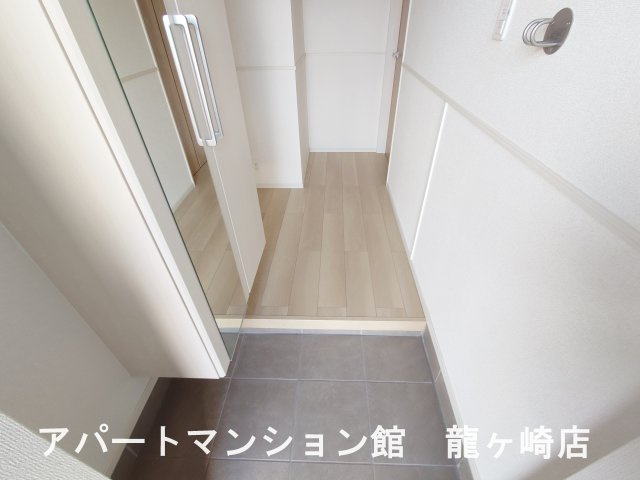 カーサ　ソラーナの玄関