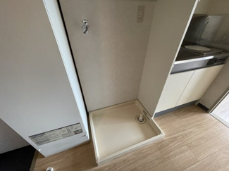 【設備】 | コンフォール小泉 | 室内洗濯機置場