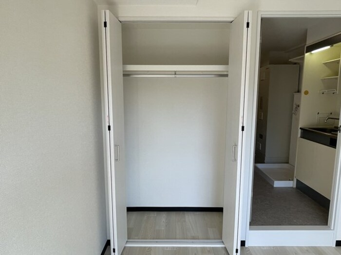 コンフォール小泉の収納|クローゼット