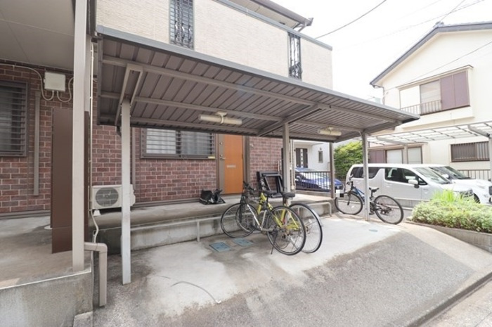 コモド八ヶ崎 Ａ・Ｂのその他共用部分|駐輪場