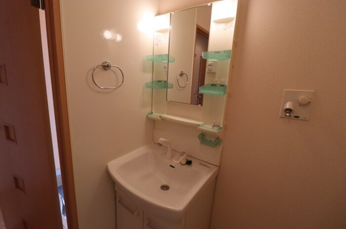 MTアーバンコートの洗面所|洗面所 洗髪洗面化粧台
