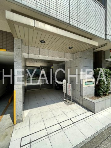 日神デュオステージ御徒町のエントランス