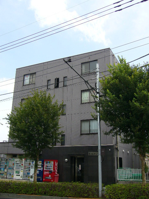 キャピタル高尾の外観