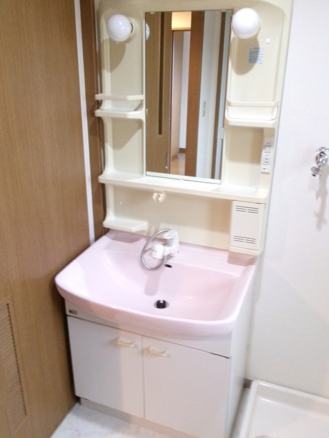 キャピタル高尾の洗面所