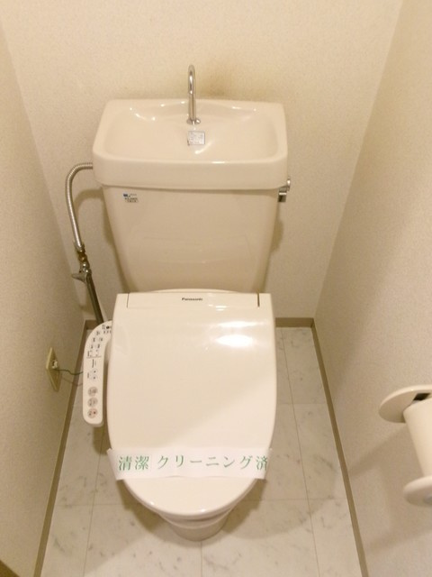 キャピタル高尾のトイレ