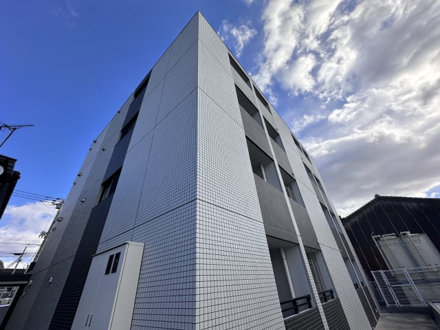 コレクト　ライルの外観