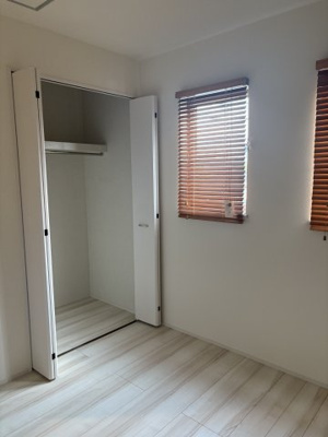 【収納】 | 足立区神明2丁目戸建 | 洋室45帖収納