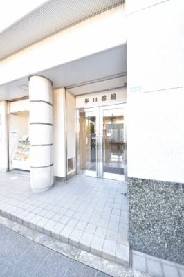 【エントランス】 | 歩11番館