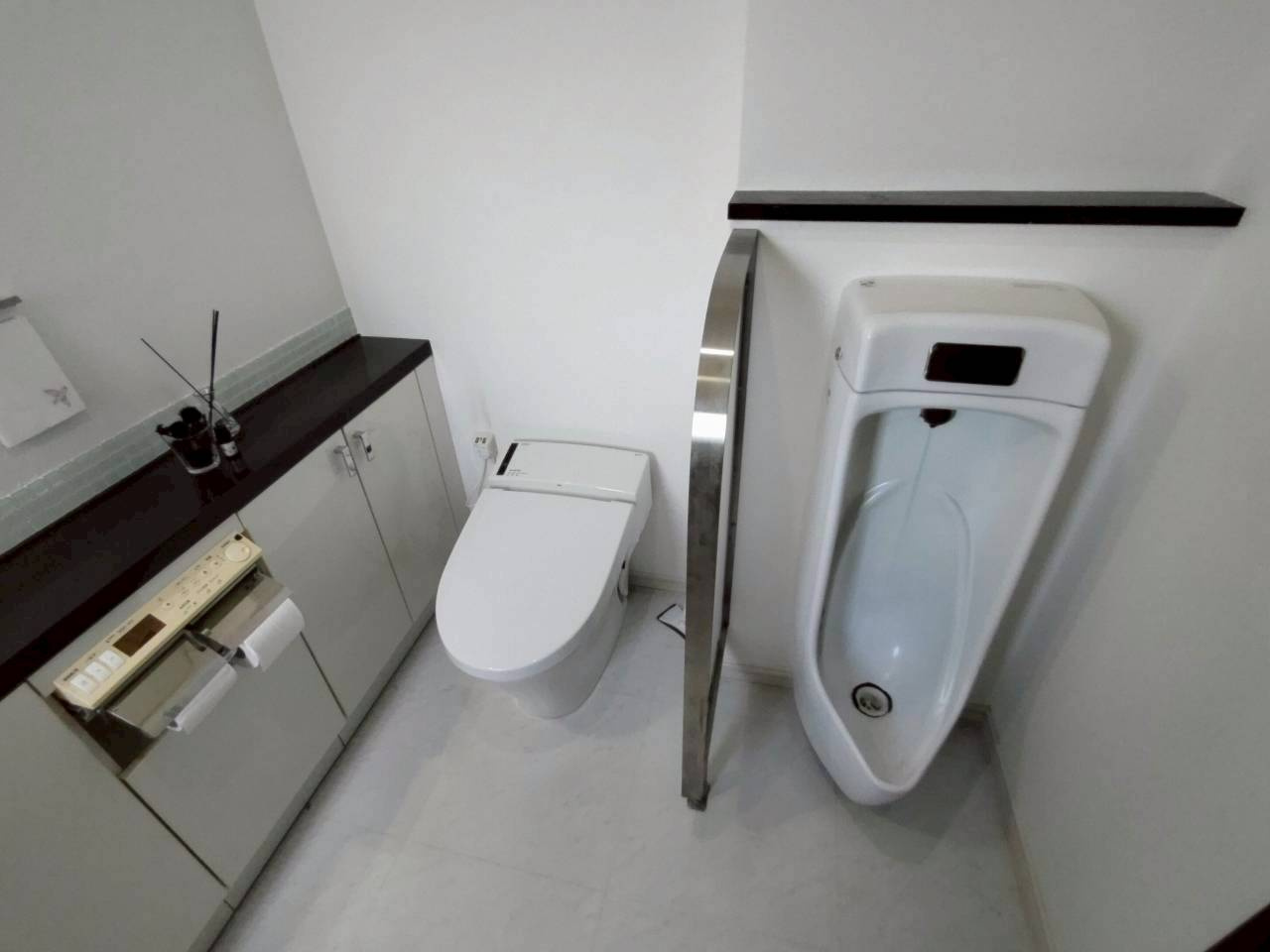 茶内旭町3丁目中古住宅の浴室