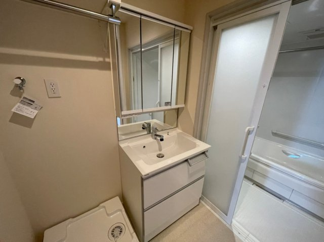 KOWAKAE MID-SQUAREの独立洗面台