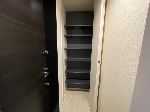 KOWAKAE MID-SQUAREの収納