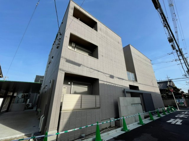 KOWAKAE MID-SQUAREの外観