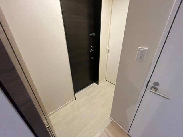 KOWAKAE MID-SQUAREの玄関