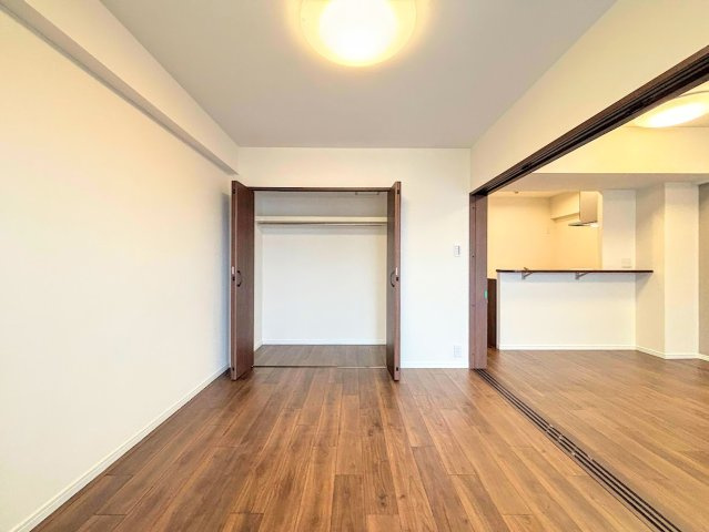 アークハイム東戸塚の収納|◆暮らし心地を大きく左右する収納を、適材適所に配置し使い勝手を考慮しました。空間を余すところなく有効利用した収納は生活空間をより上質なものにしてくれるでしょう。
