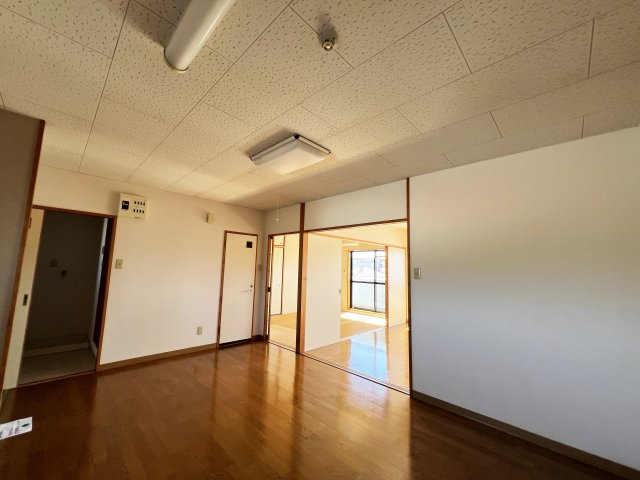 マノワール杉井流の居間・リビング