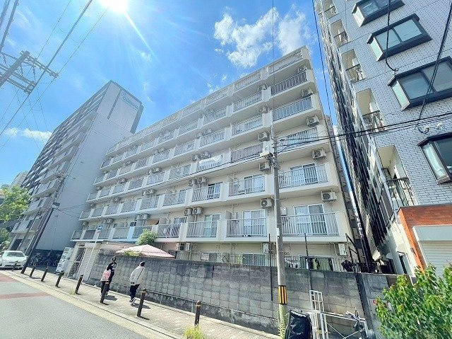 サンフラッツ新大阪別館の外観