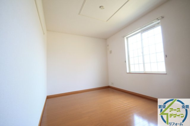 ルナパレス　Dの洋室