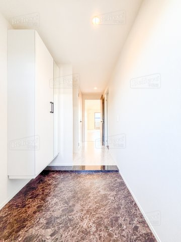 GRAN GRACE久留米南の玄関|シューズボックス付きの玄関です☆