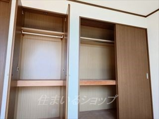 広島市安佐北区深川２丁目のアパートの寝室