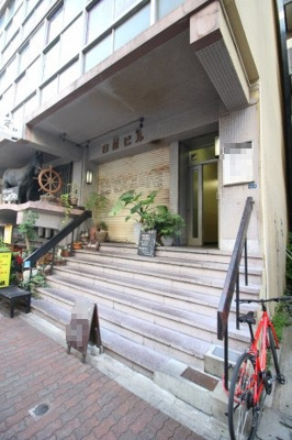 【エントランス】 | 日国ビル