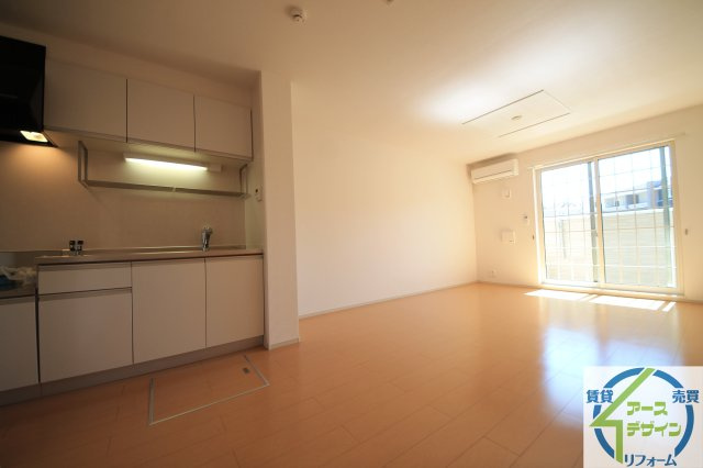 フォレストメゾンⅠの居間・リビング|※類似部屋