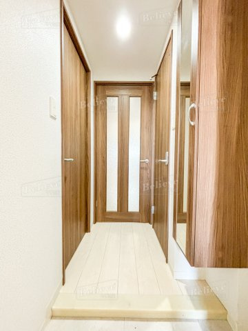 ラフレシーサ医大通りの玄関|きれいな玄関です♪