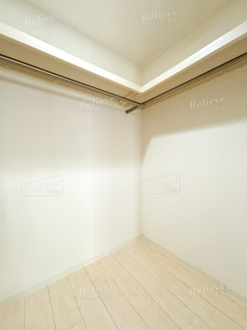 ラフレシーサ医大通りの収納|ウォークインクローゼットなので収納豊富です★