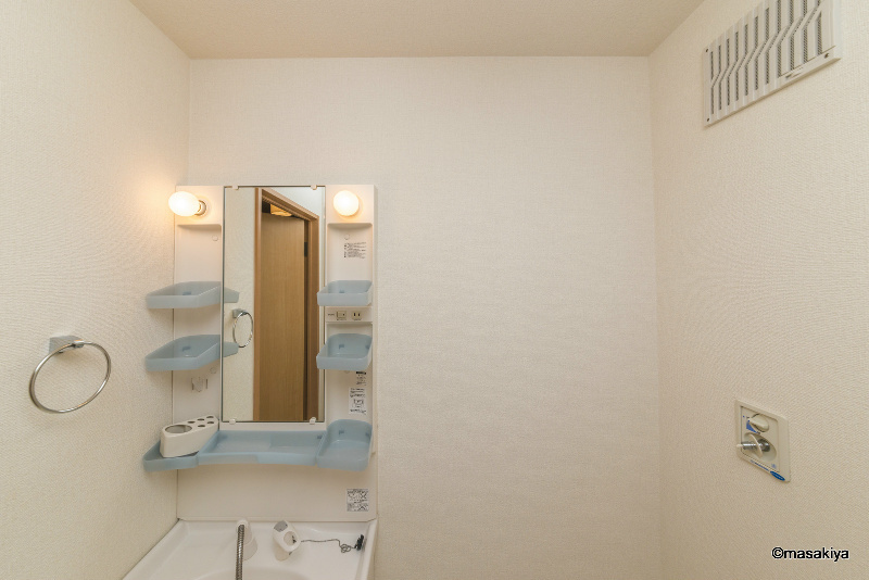 プリマヴェーラの洗面所|洗面・脱衣　シャンプードレッサー付き。