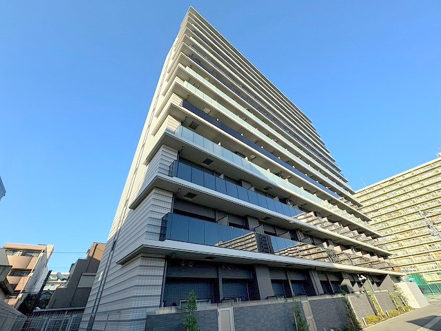 レジュールアッシュ三国本町の外観