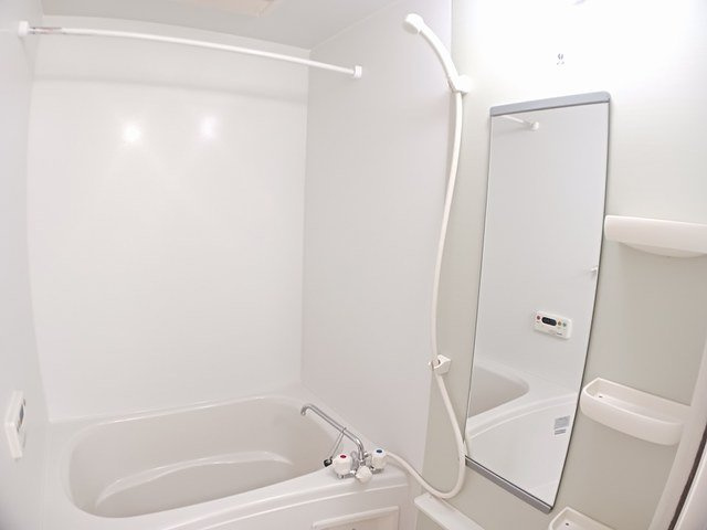 ソレイユ　アンの浴室