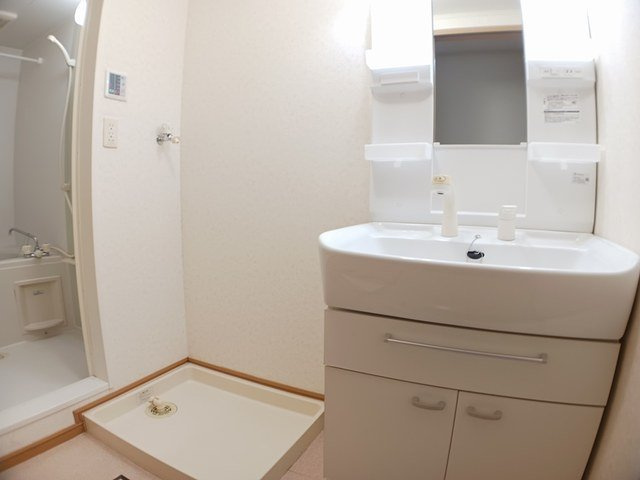 ソレイユ　アンの洗面所