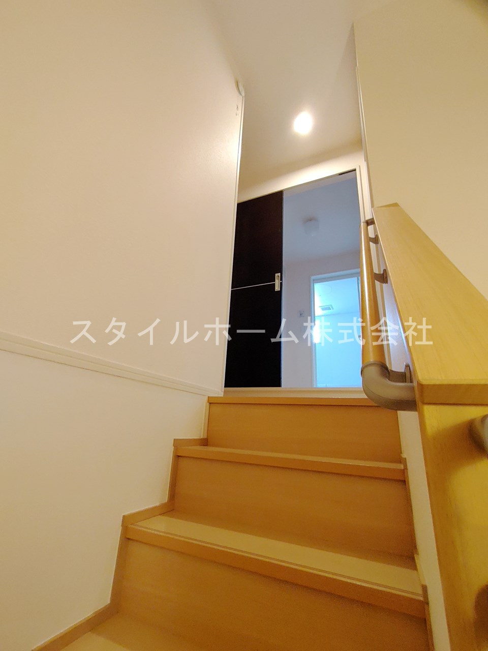 ＦＩＮＥ　ＳＴＡＧＥ　ＷＥＳＴの内装